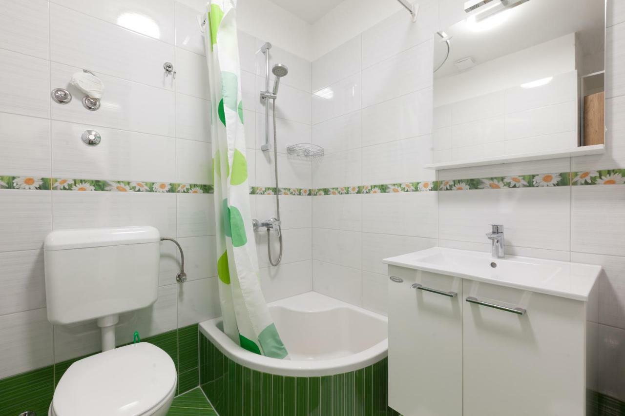 Apartments Turtle Gardens Makarska Luaran gambar